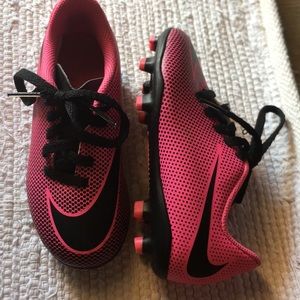 Girls Nike soccer cleats